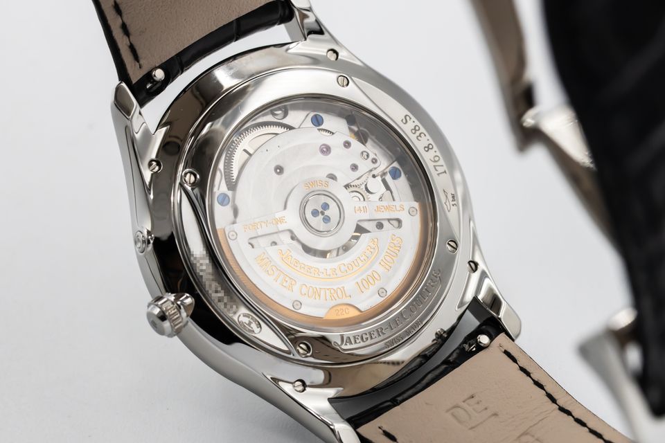 Jaeger-LeCoultre Master Ultra Thin 1378420 Image 4